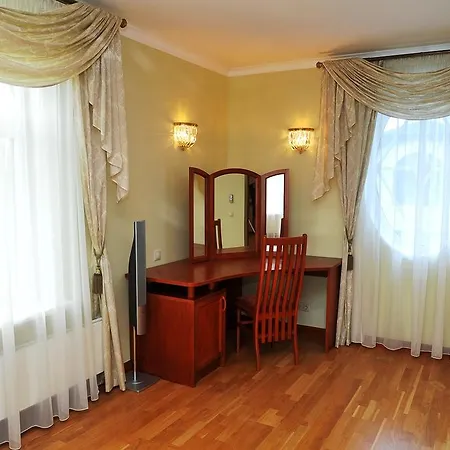 Club Village Old Captain Вилла Рига